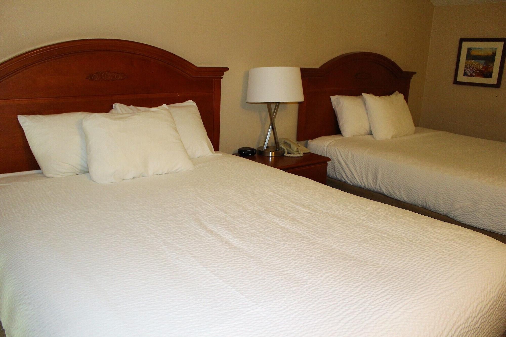 Ramada By Wyndham Campbell River Εξωτερικό φωτογραφία